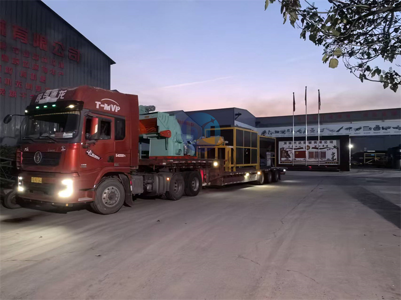 3立方有機(jī)肥臥式發(fā)酵罐設(shè)備發(fā)貨現(xiàn)場