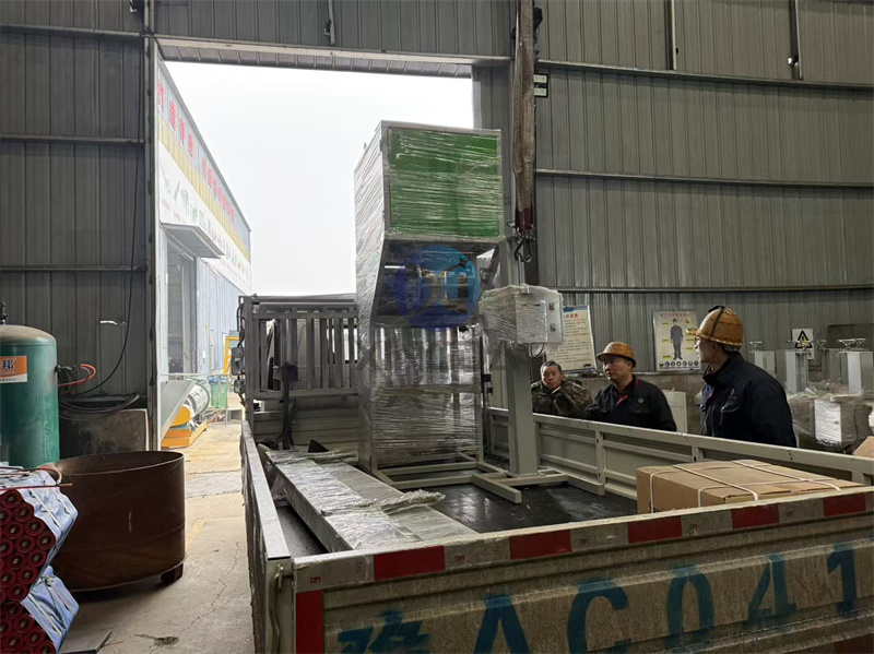 �ЙC���O���ԄӰ��b�C�l؛�F��